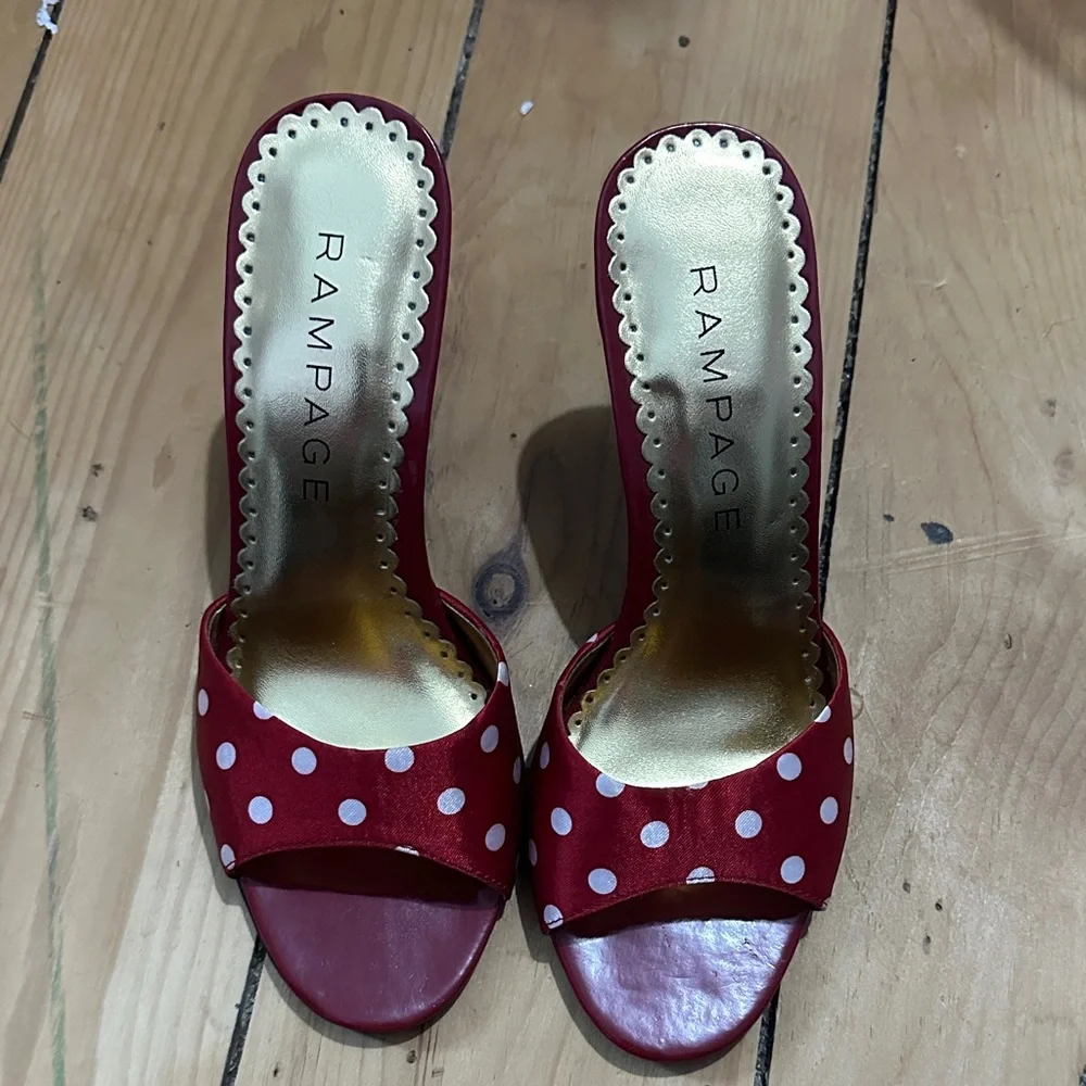 Rampage Red & White Polka Dot Slide Mules - Picture 1 of 3